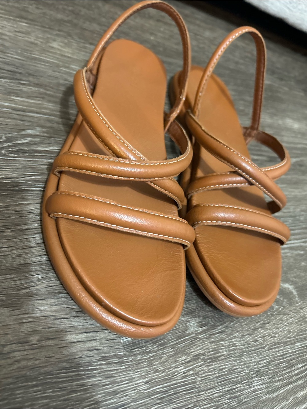 Olukai Tiare Strappy Women’s Tan Slingback Sandals Leather Size 9